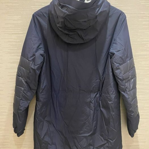 💎Han's house精品服飾💎moncler 防風 防水 尼龍 風衣 內 羽絨 連帽 外套 現貨 青年款-1