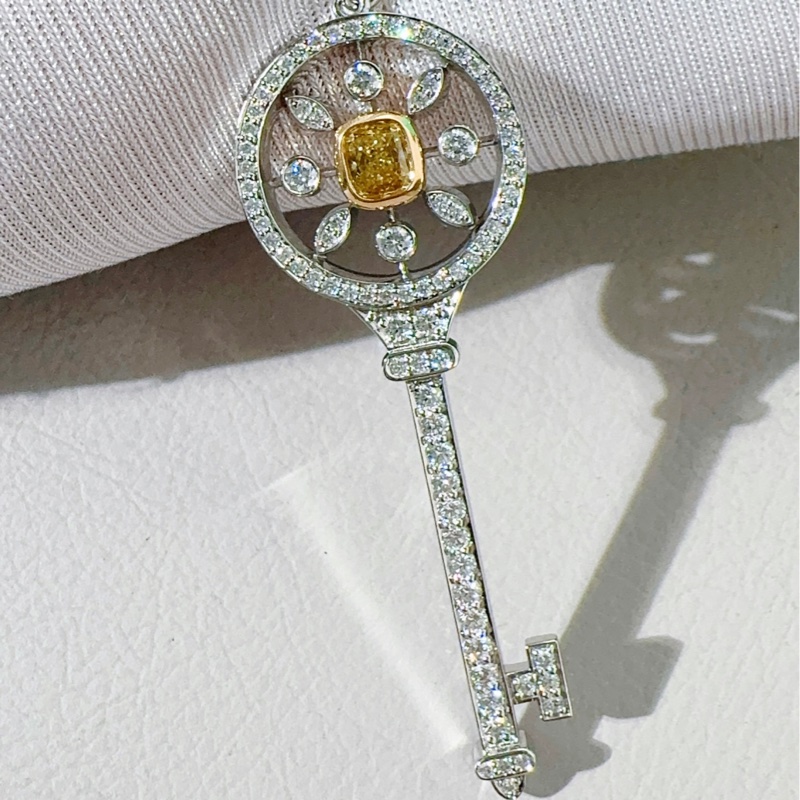 Tiffany蒂芙尼 Keys系列 鉑金滿鑽萬花筒鑰匙項鍊，大號-4