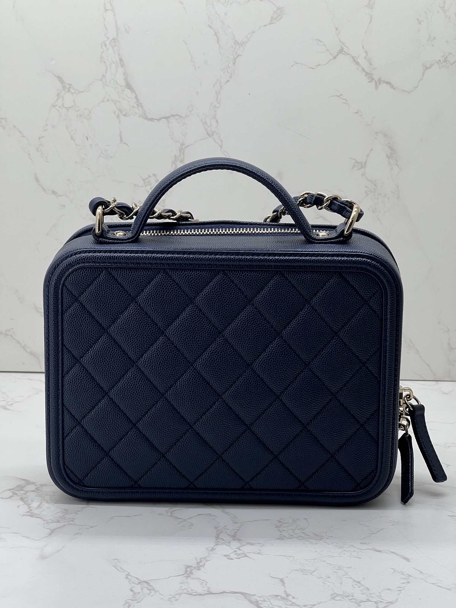 香緹國際精品 CHANEL Vanity case 中號 鍊帶 肩背包 1009-6