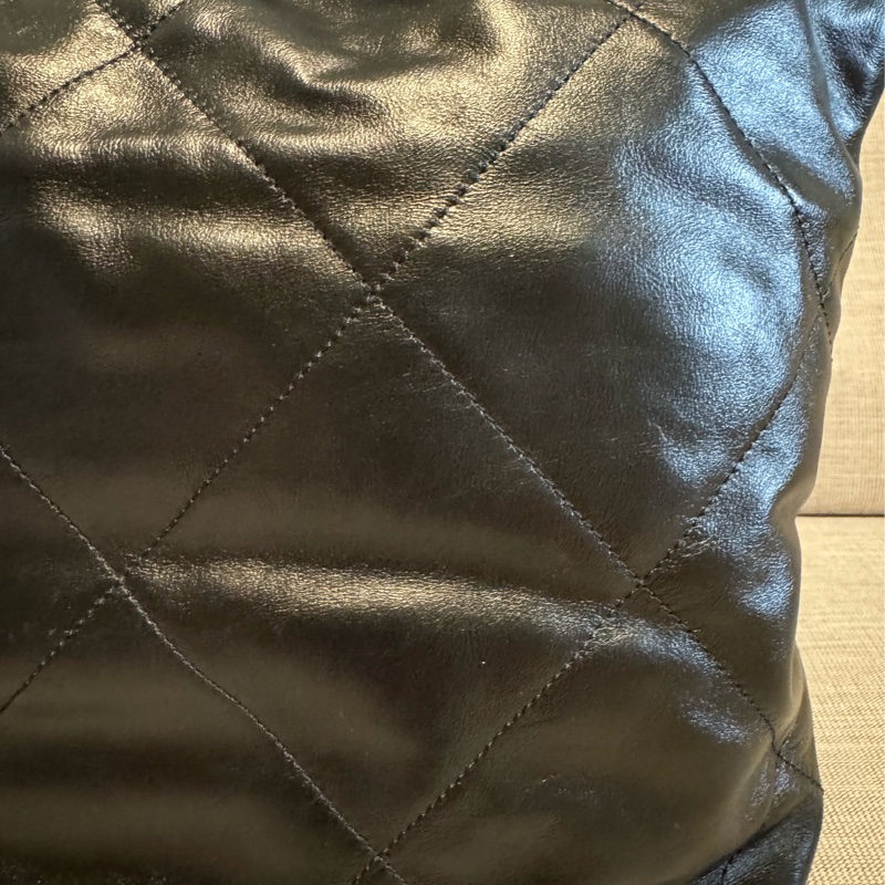 CHANEL 香奈兒 22 Bag, 小號hobo黑金垃圾袋-10