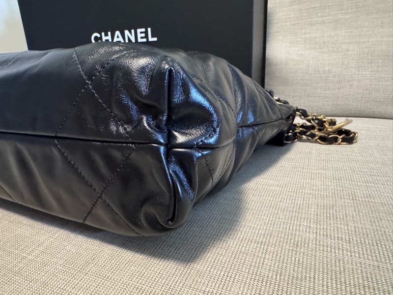 CHANEL 香奈兒 22 Bag, 小號hobo黑金垃圾袋-12