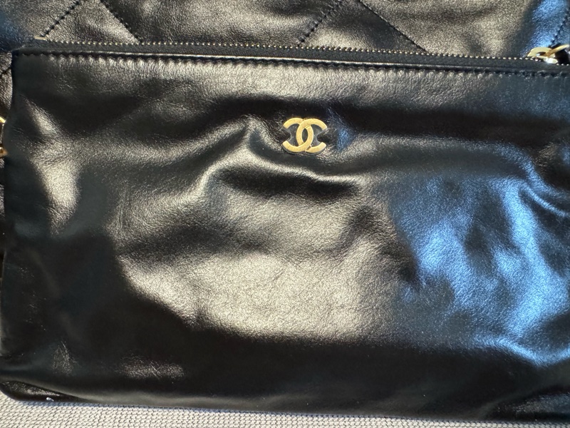 CHANEL 香奈兒 22 Bag, 小號hobo黑金垃圾袋-24
