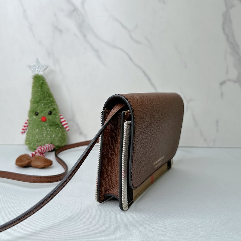BURBERRY Hampshire斜背包-3