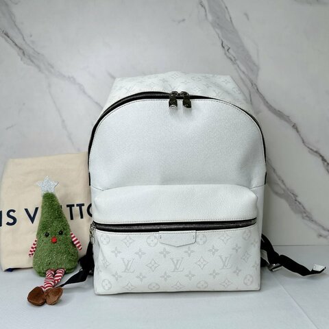 LV Discovery雙肩後背包