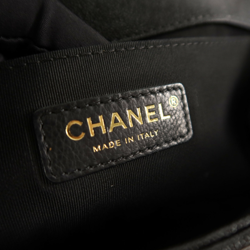 CHANEL 牛皮皮革Boy 25鏈帶肩背袋-11
