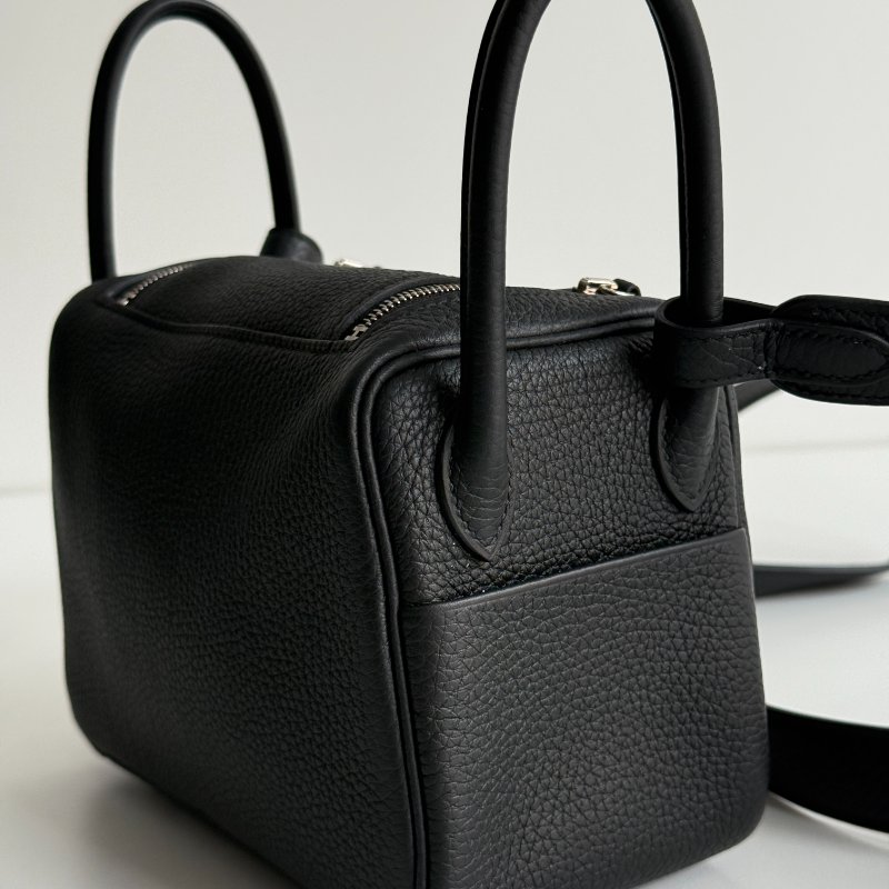 99新🆕 Hermès 愛馬仕 Mini Lindy 黑色銀釦一代-8