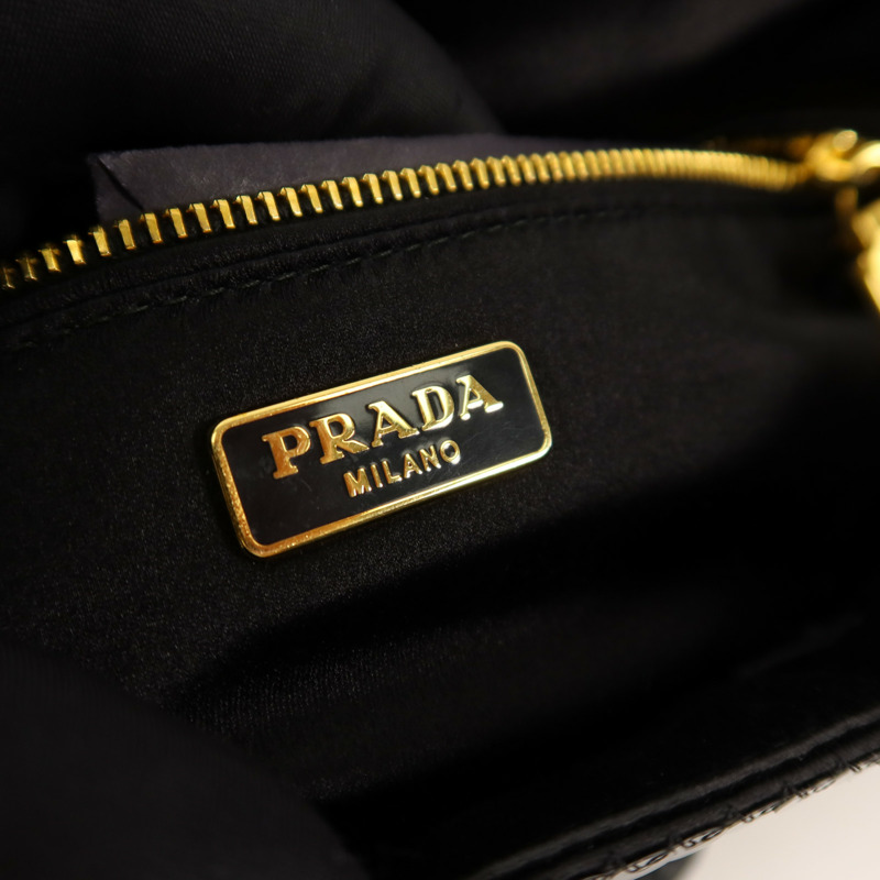 PRADA 珠片Clutch手拿包-11