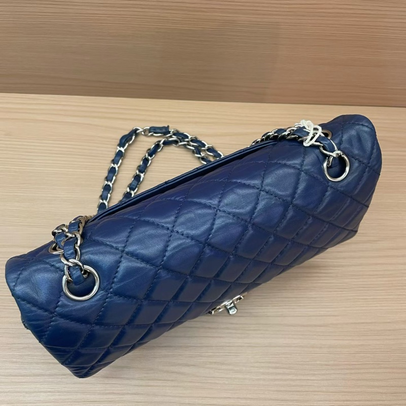 Chanel香奈儿CF深蓝色羊皮中號 2009年 12開 有卡 無塵袋無盒子 尺寸 25*15*6*-4