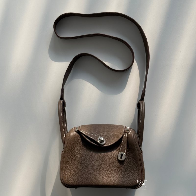99新🆕 Hermès 愛馬仕 Mini Lindy 大象灰銀釦 一代-1