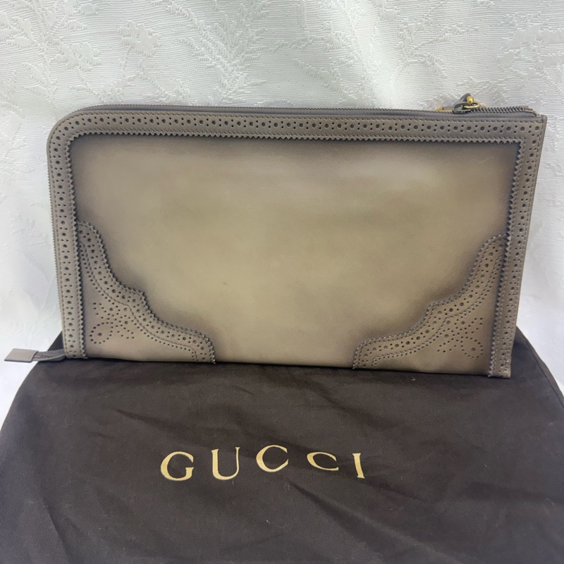 Gucci Duilio Brogue Clutch Bag-1