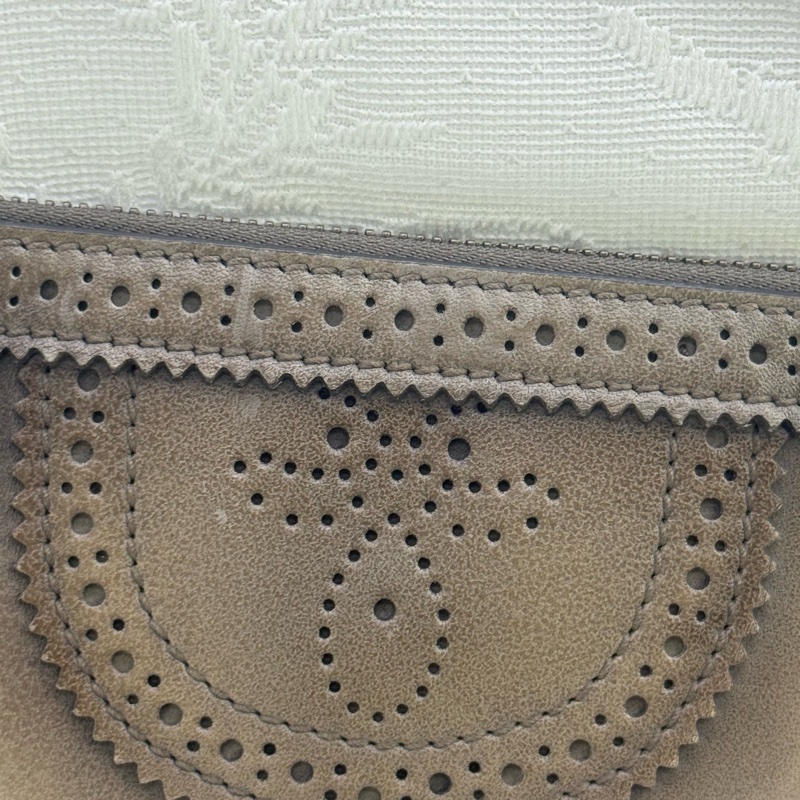 Gucci Duilio Brogue Clutch Bag-3