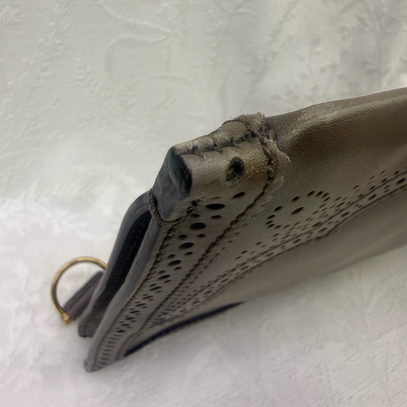 Gucci Duilio Brogue Clutch Bag-11