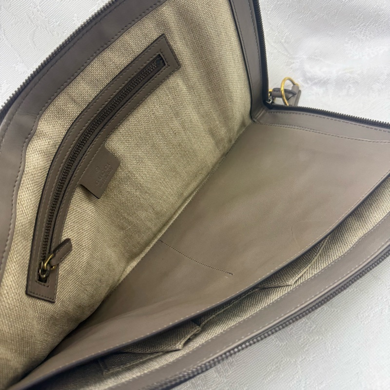 Gucci Duilio Brogue Clutch Bag-14