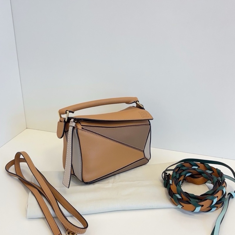 Loewe 羅意威 mini Puzzle 幾何包 大地色 附贈專櫃加購編織肩帶-2
