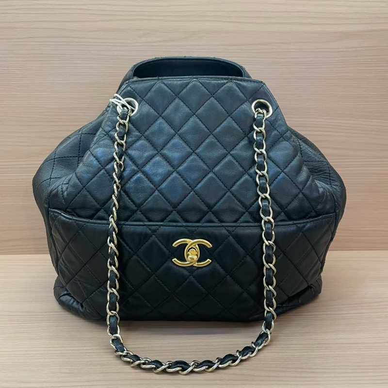 Chanel黑金抽绳中號水桶包 單肩手提斜挎包 2017年 23開 無附件-0