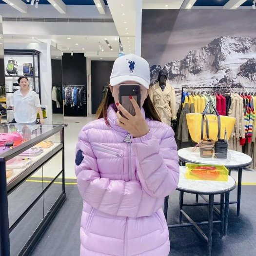💎Han's house精品服飾💎moncler 聯名 1952 羽絨 外套 現貨 L 原價48000-2
