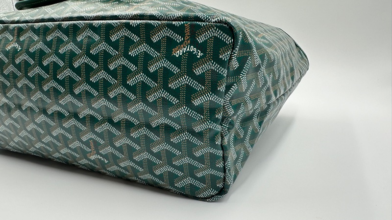 實照拍攝全新自售附購證 GOYARD 綠色PM包-7