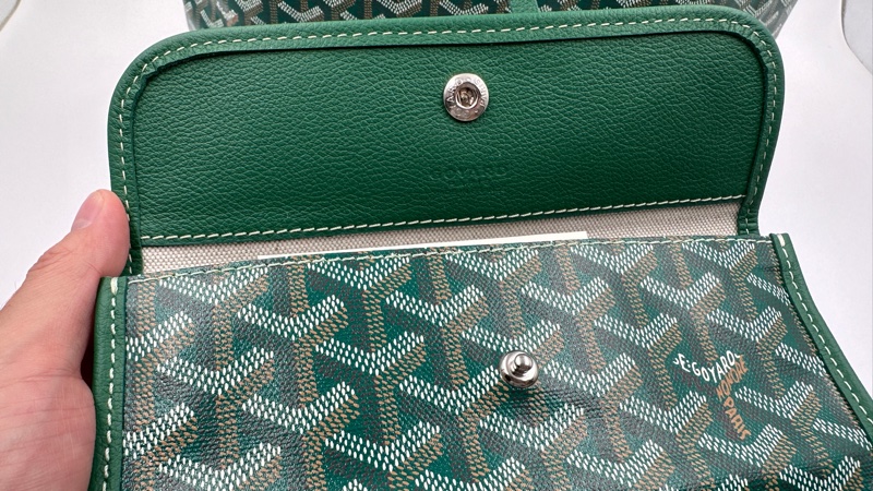 實照拍攝全新自售附購證 GOYARD 綠色PM包-14
