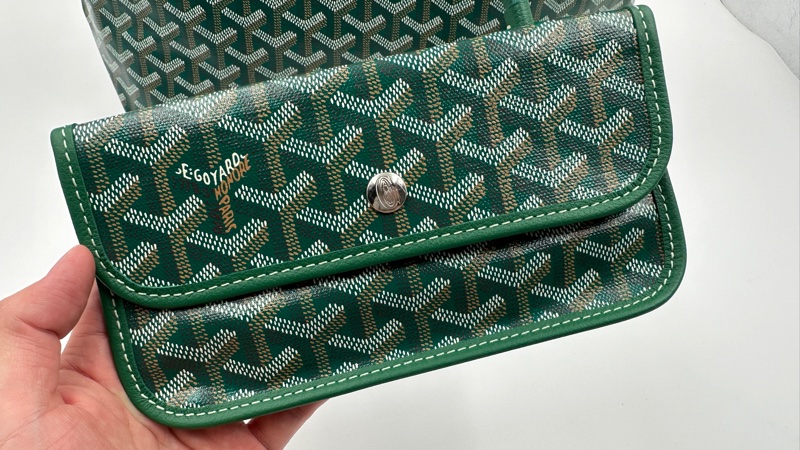 實照拍攝全新自售附購證 GOYARD 綠色PM包-15