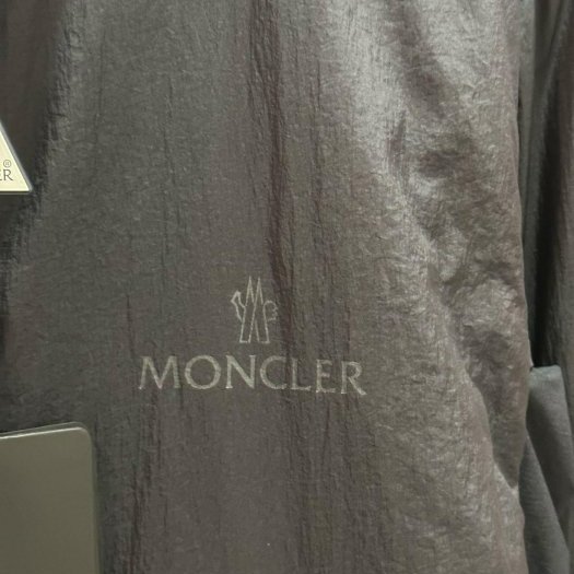💎Han's house精品服飾💎moncler Farret 消光 黑牌 機能 保暖 防水 外套 現貨5 原價 34400-5