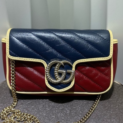 Gucci古馳 拼色mini 鏈條包 有龍蝦扣 單肩斜挎包 底 17