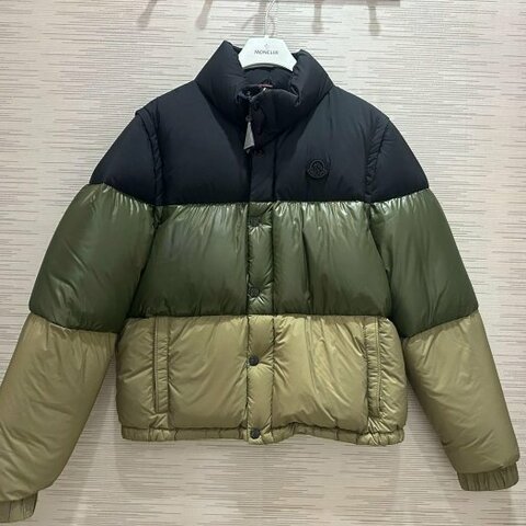 💎Han's house精品服飾💎 moncler 羽絨 外套 可拆變 背心 兩穿 現貨 青年款= 男成人