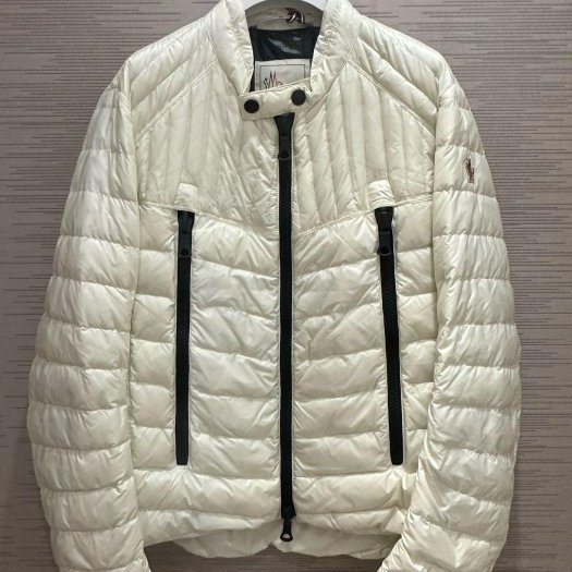 💎Han's house精品服飾💎moncler 羽絨 外套 現貨 4-0