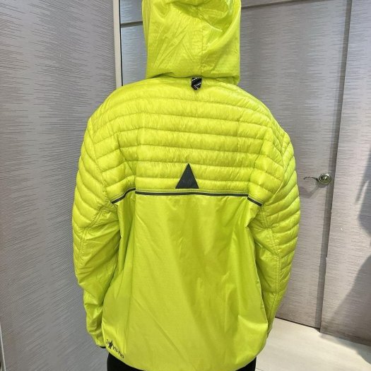 💎Han's house精品服飾💎 moncler Ardon 滑雪系列 機能 防水 連帽 羽絨 外套 可手水洗 現貨4-8