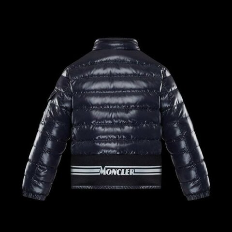 💎Han's house精品服飾💎moncler 羽絨 防水 連帽 可藏 外套 現貨 青年款