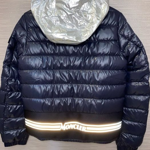 💎Han's house精品服飾💎moncler 羽絨 防水 連帽 可藏 外套 現貨 青年款-5