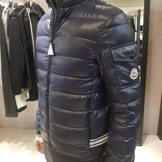 💎Han's house精品服飾💎moncler 羽絨 防水 連帽 可藏 外套 現貨 青年款-7