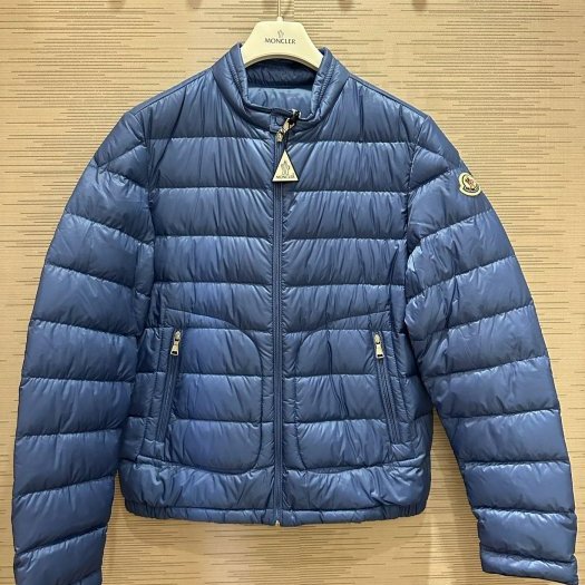 💎Han's house精品服飾💎moncler Acorus 羽絨 外套 藍 可手水洗 現貨 青年款  原價19200-0