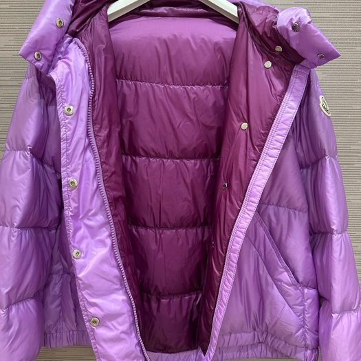 💎Han's house精品服飾💎 moncler AXELIA 羽絨 連帽 外套 紫 現貨 青年款-2