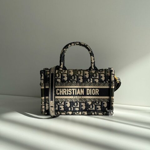 95新💙 Dior 迪奧 橫板 Mini Tote 深藍老花
