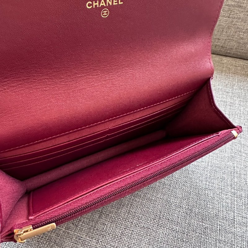 CHANEL 酒紅金球山茶花WOC-8