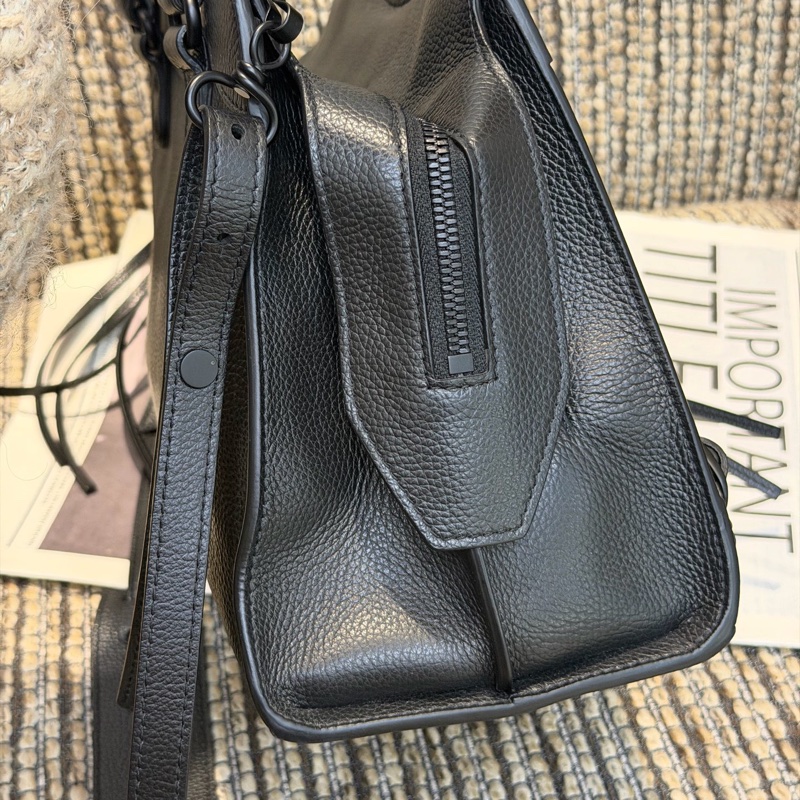 99新Balenciaga巴黎世家 新款 classic so black 荔枝牛皮，編織手柄手提包斜背包 黑色 底長32.5cm❤️正品-7
