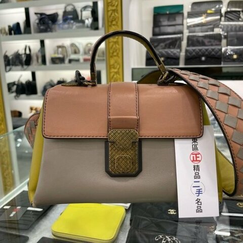 東區正精品㊣BV Bottega Veneta 三色羊皮霧金屬銅釦斜肩包側背包手提包兩用包 RZ3286