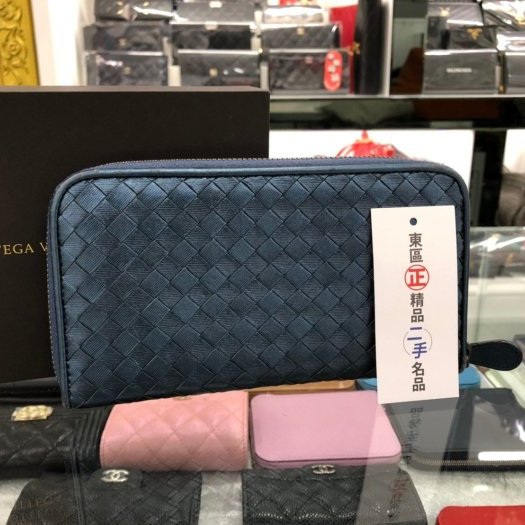東區正精品㊣ BOTTEGA VENETA BV 亮藍色編織ㄇ型拉鍊長夾 RZ1422-3