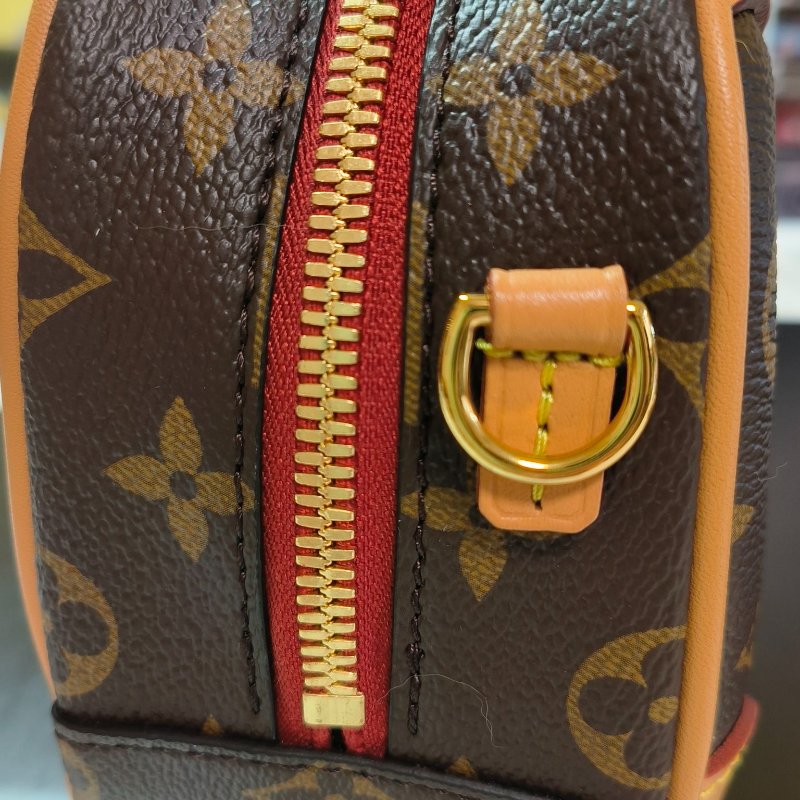 LV Louise Vuitton M45528 Monogram Deauville Mini肩背袋-13