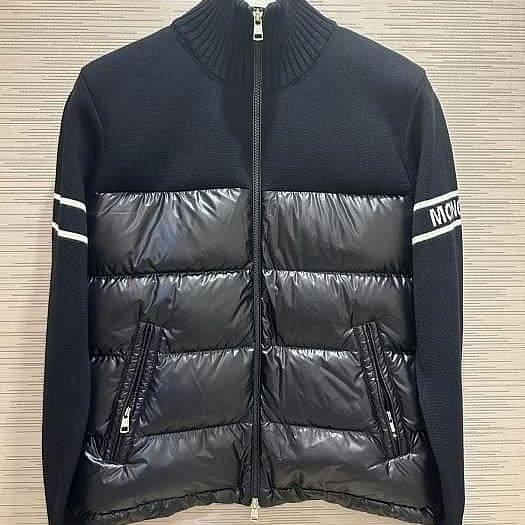 💎Han's house精品服飾💎 moncler 拼接 羽絨 外套 可手水洗 現貨 XL ~ XXXXL 原價 44700-0