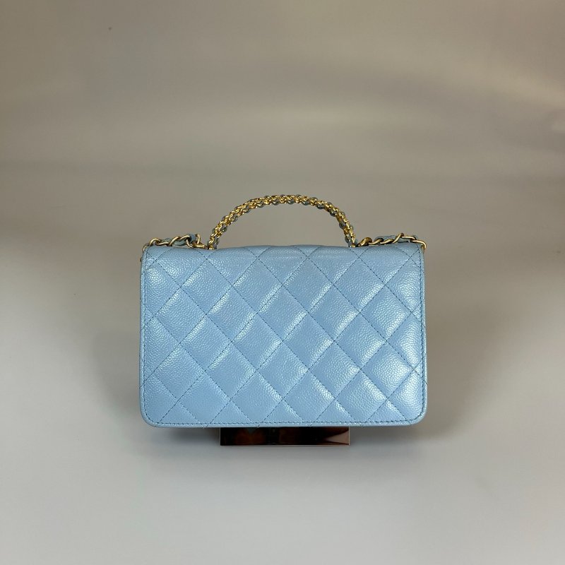 CHANEL 淺藍荔枝HANDLE WOC 晶片款-1