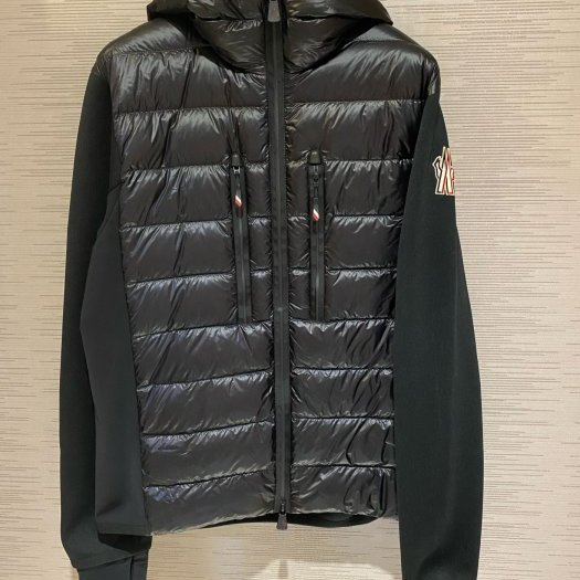 💎Han's house精品服飾💎 moncler 拼接 羽絨 連帽 外套 滑雪系列 可手水洗 現貨 XL 原價41300-1