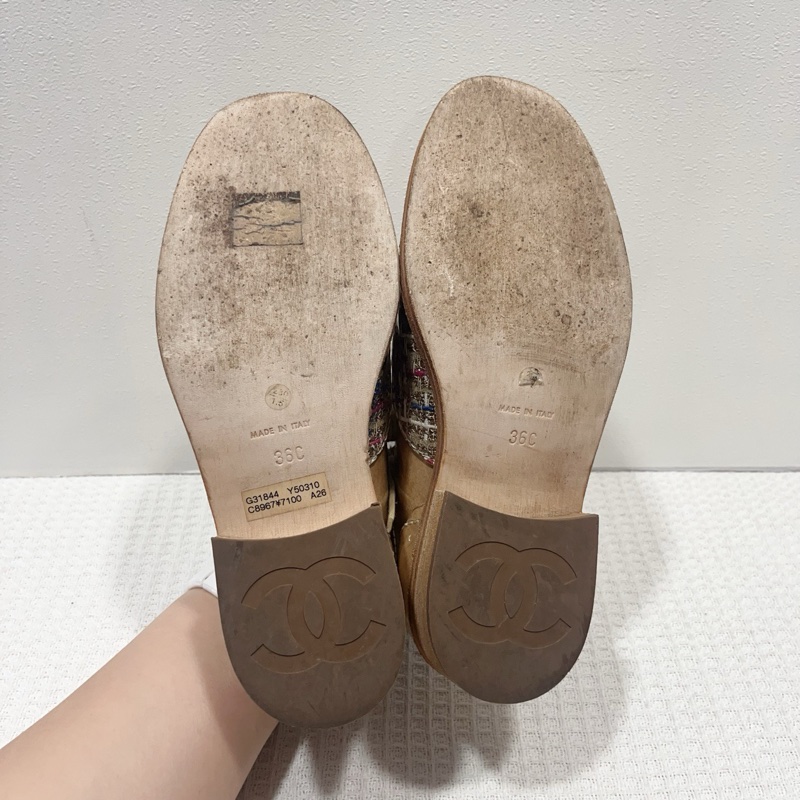 Chanel香奈兒系帶斜紋軟呢與小牛漆皮休閒鞋 尺寸36碼-8