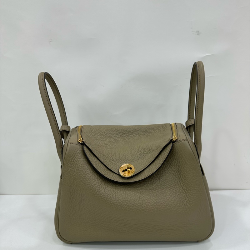 Hermes 愛馬仕 lindy 26 8Q馬爾法米色 Tc皮 W刻 有購證-1