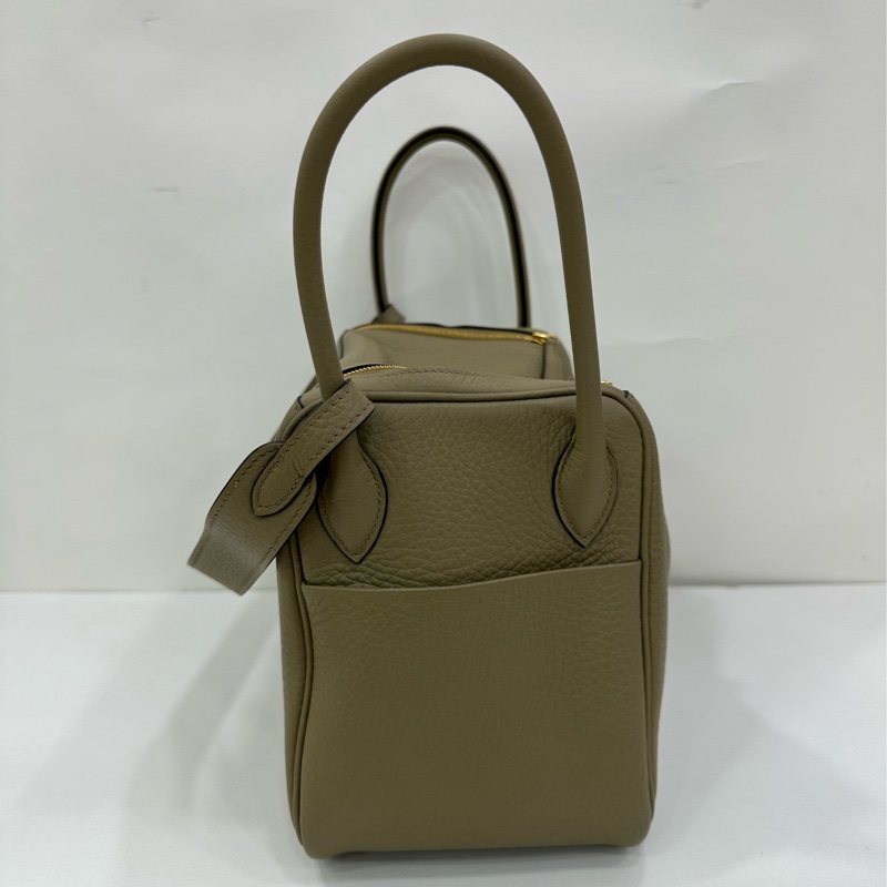 Hermes 愛馬仕 lindy 26 8Q馬爾法米色 Tc皮 W刻 有購證-3