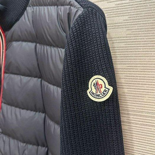 💎Han's house精品服飾💎moncler 羊毛 拼接 羽絨 外套 深藍 現貨S/L 原價 41800-2