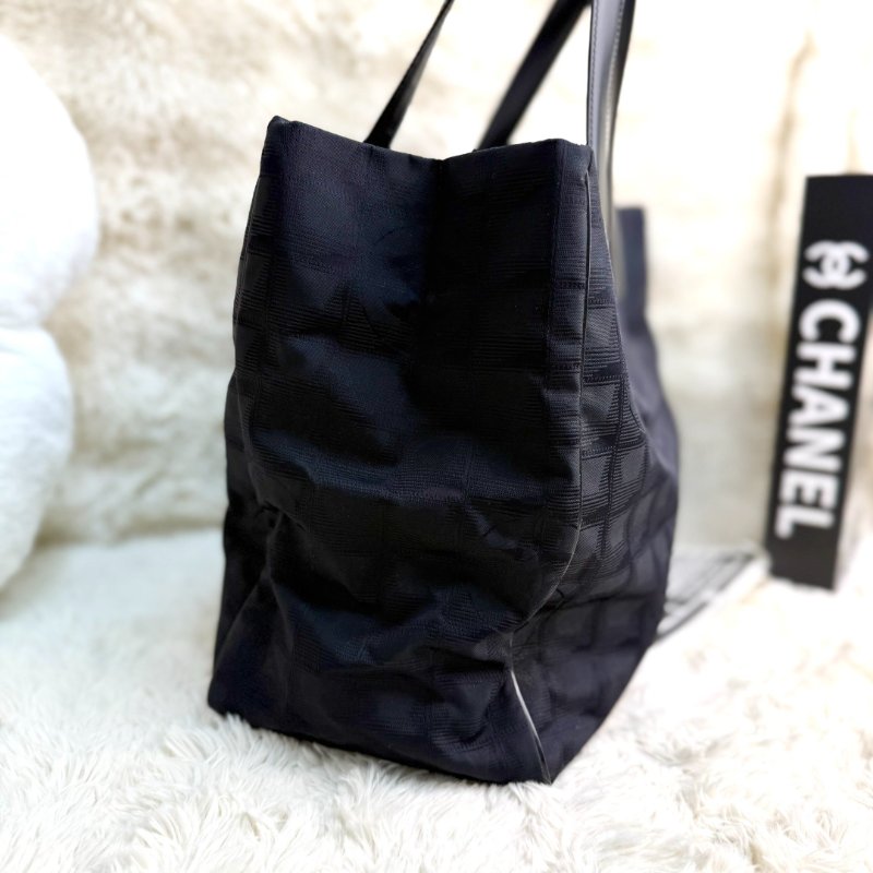 Chanel New Travel Line tote 中古黑色帆布 中號-2