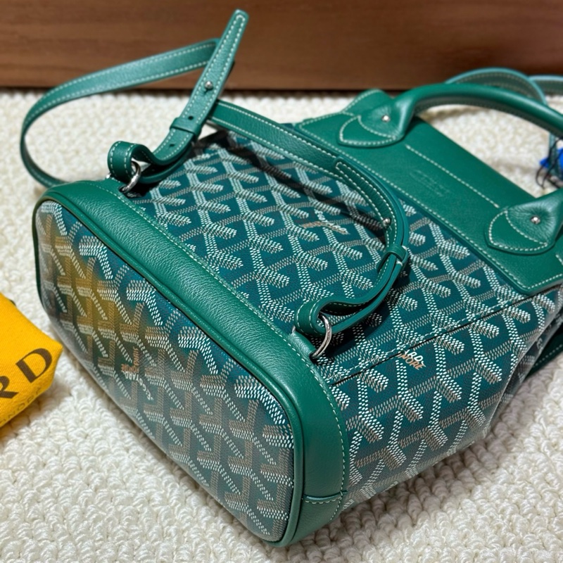 99新🆕Goyard/戈雅 Alpin mini二代綠色雙肩包小書包容量大自重輕，背法也可以隨意切換，實用與顏值兼具！❤️正品23編碼-4