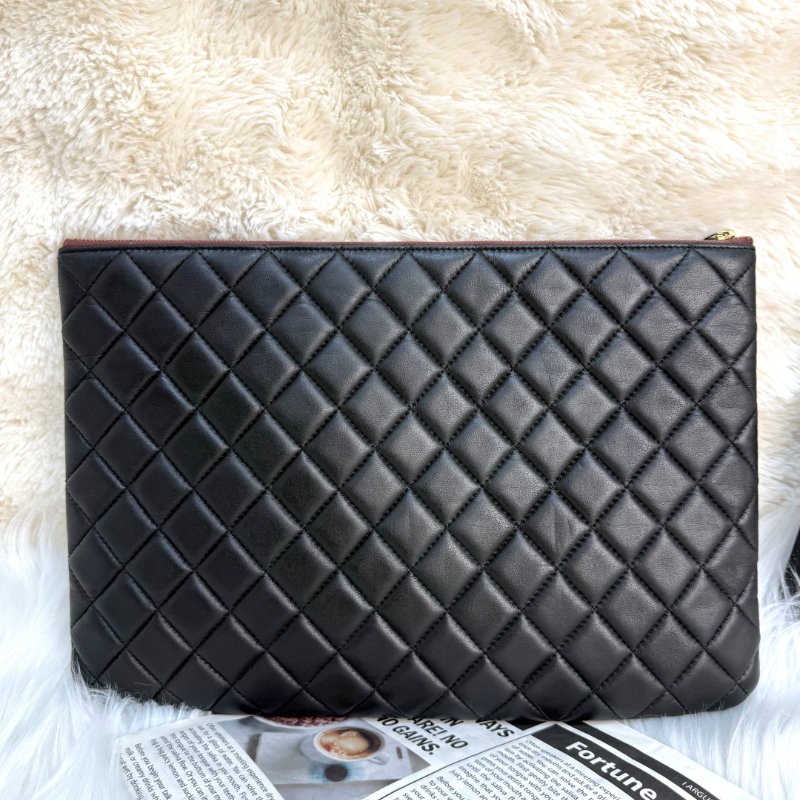 Chanel 手包 黑色 菱格紋 羊皮 大號 金扣-1