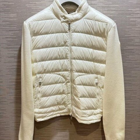 💎Han's house精品服飾💎moncler 羽絨 拼接 外套 可手水洗 現貨L/XL 原價45300